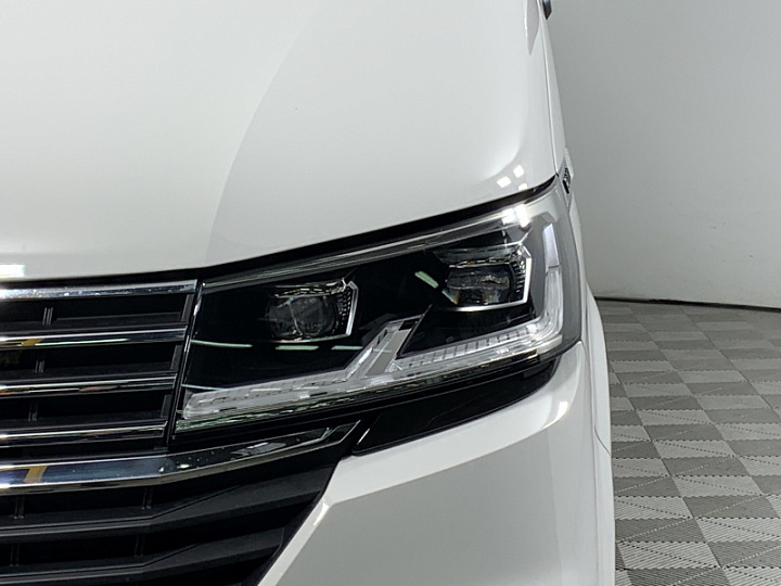 VOLKSWAGEN Caravelle 2, 2021 года, Робот, БЕЛЫЙ