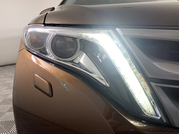 Toyota Venza 2.7, 2013 года, Автоматическая, Темно-Коричневый