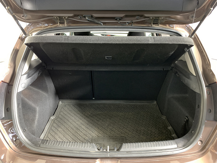 KIA Ceed 1.6, 2014 года, Механика, КОРИЧНЕВЫЙ