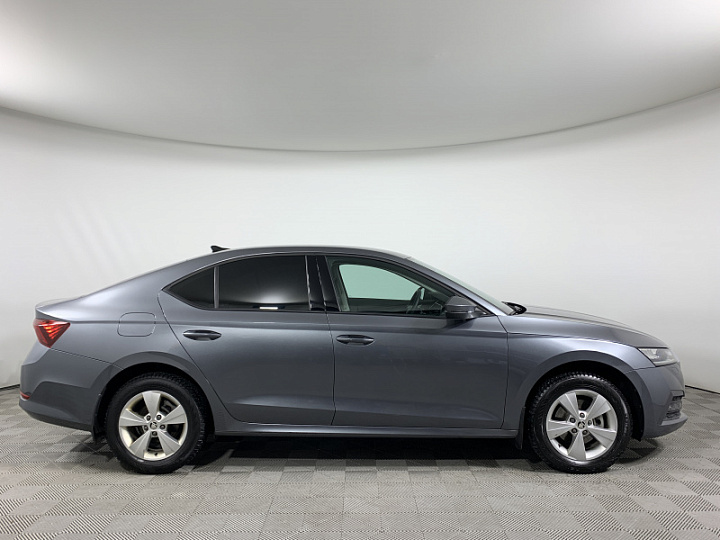 SKODA Octavia 1.4, 2021 года, Автоматическая, СЕРЫЙ