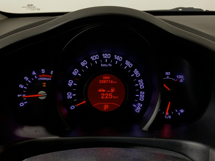 KIA Sportage 2, 2011 года, Автоматическая, БЕЛЫЙ