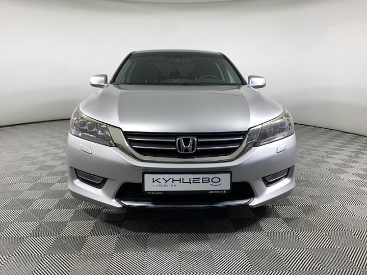 HONDA Accord 2.4, 2013 года, Автоматическая, Серебристый