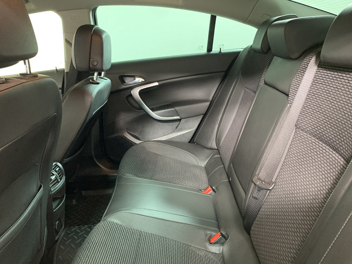 OPEL Insignia 1.6, 2014 года, Автоматическая, БЕЛЫЙ