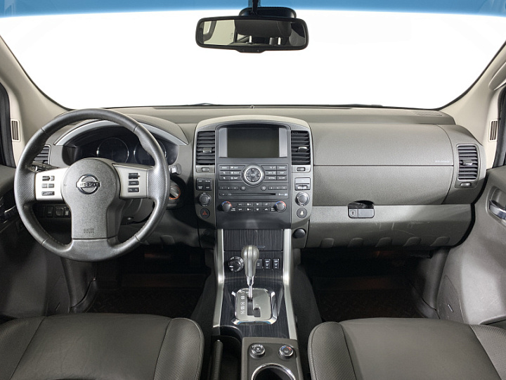 NISSAN Pathfinder 2.5, 2011 года, Автоматическая, БЕЛЫЙ