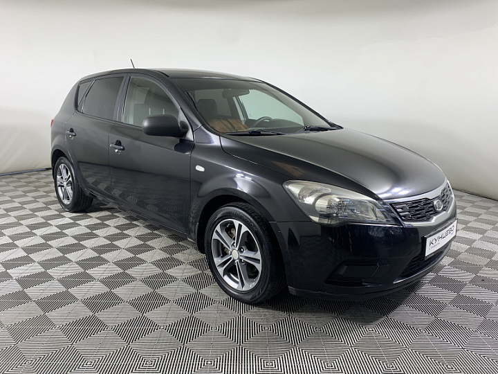 KIA Ceed 1.4, 2011 года, Механика, Черный перламутр