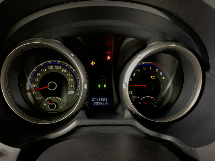 MITSUBISHI Pajero 3, 2011 года, Автоматическая, Серебристый