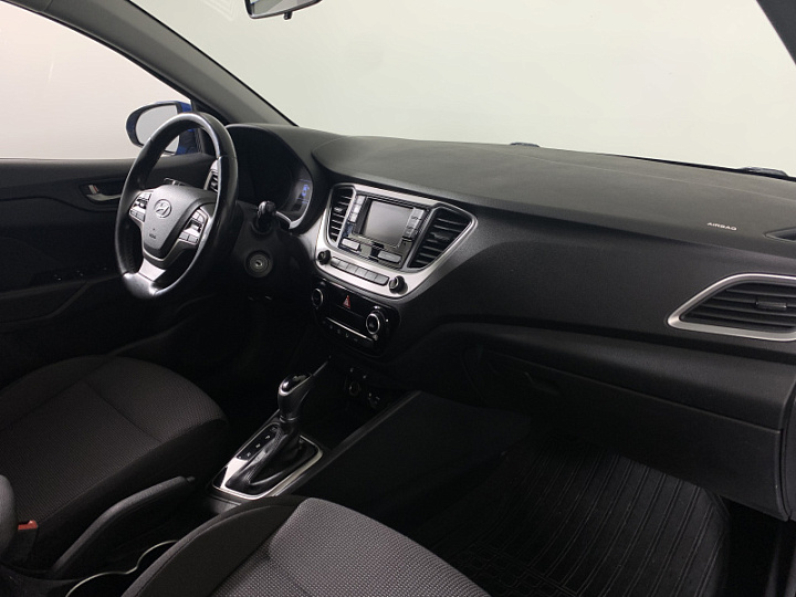 Hyundai Solaris 1.6, 2017 года, Автоматическая, Синий