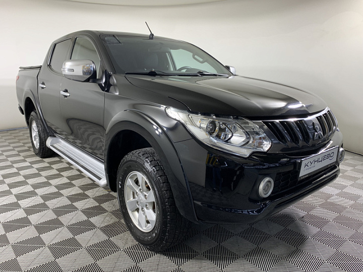 MITSUBISHI L200 2.4, 2018 года, Автоматическая, ЧЕРНЫЙ