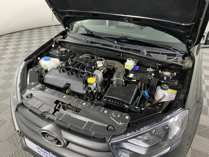 Lada Granta 1.6, 2018 года, Механика, ЧЕРНЫЙ