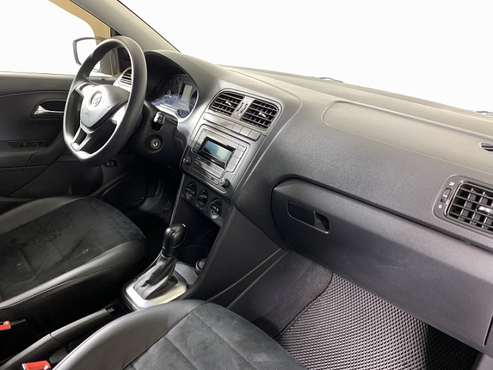 VOLKSWAGEN Polo 1.6, 2019 года, Автоматическая, БЕЛЫЙ