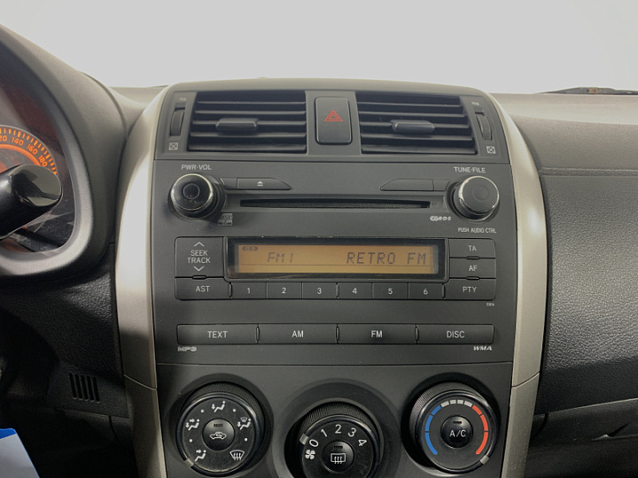TOYOTA Corolla 1.6, 2008 года, Механика, Светло-голубой