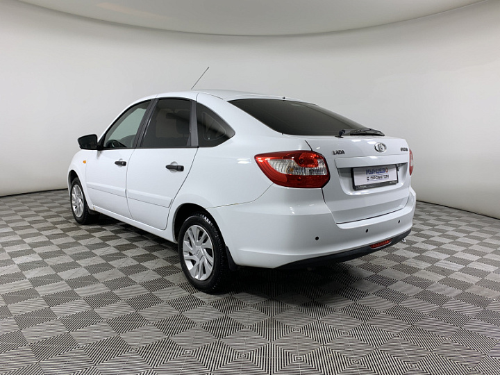Lada Granta 1.6, 2016 года, Автоматическая, БЕЛЫЙ