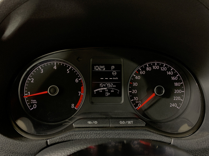 VOLKSWAGEN Polo 1.6, 2019 года, Автоматическая, СЕРЫЙ