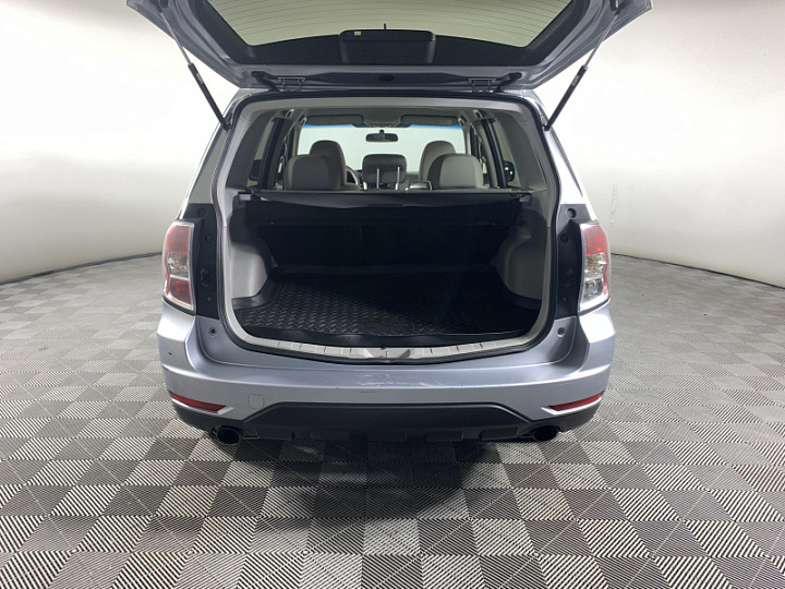 Subaru Forester 2, 2012 года, Автоматическая, Серебристый