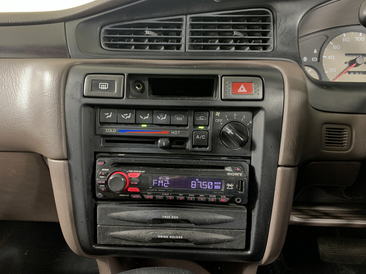 NISSAN Bluebird 1.8, 1996 года, Автоматическая, БЕЛЫЙ