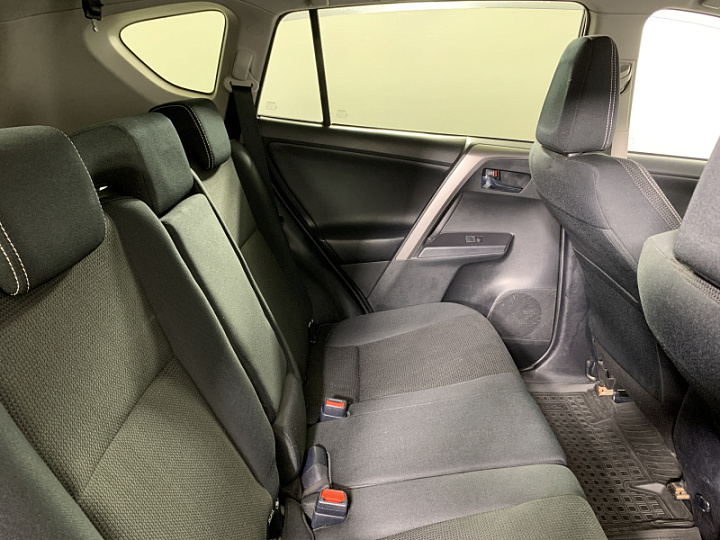 TOYOTA RAV4 2, 2016 года, Вариатор, КОРИЧНЕВЫЙ