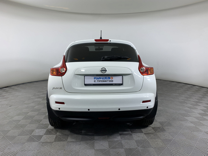 NISSAN Juke 1.6, 2013 года, Вариатор, БЕЛЫЙ