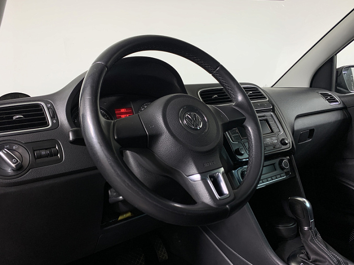VOLKSWAGEN Polo 1.6, 2014 года, Автоматическая, КОРИЧНЕВЫЙ