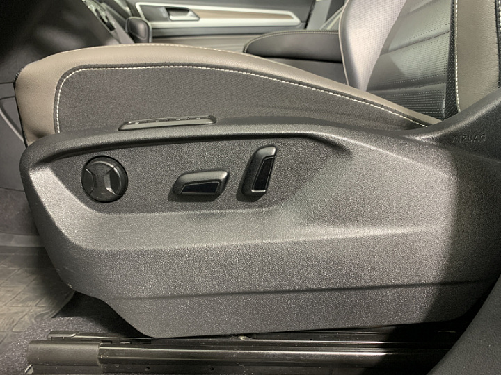 VOLKSWAGEN Teramont 2, 2021 года, Автоматическая, СЕРЫЙ