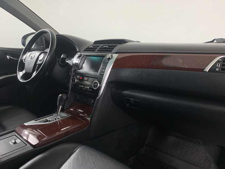 TOYOTA Camry 3.5, 2012 года, Автоматическая, Серебристый