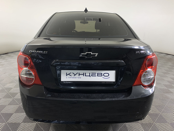 Chevrolet Aveo 1.6, 2012 года, Механика, Черный