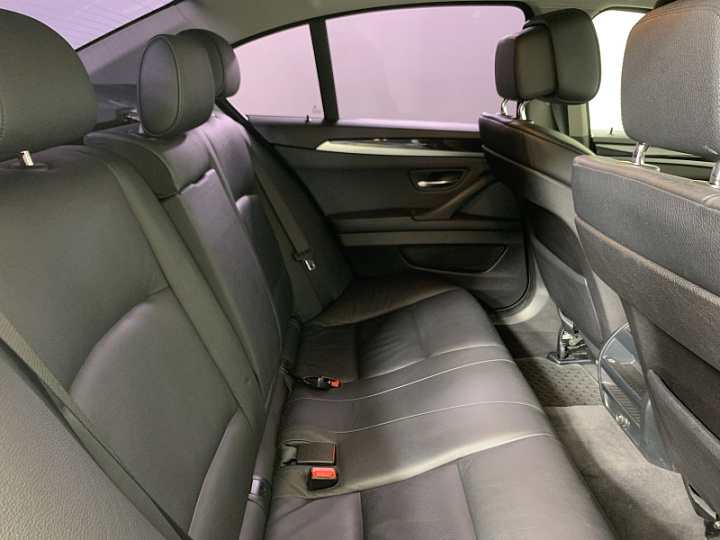 BMW 5 серии 2, 2013 года, Автоматическая, БЕЛЫЙ