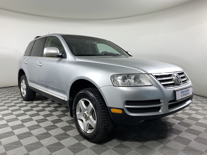 VOLKSWAGEN Touareg 3.2, 2004 года, Автоматическая, Серебристый
