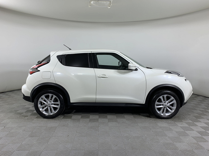 NISSAN Juke 1.6, 2014 года, Вариатор, БЕЛЫЙ