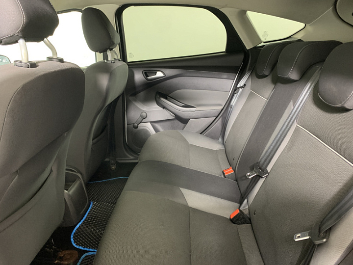 FORD Focus 1.6, 2013 года, Механика, БЕЛЫЙ