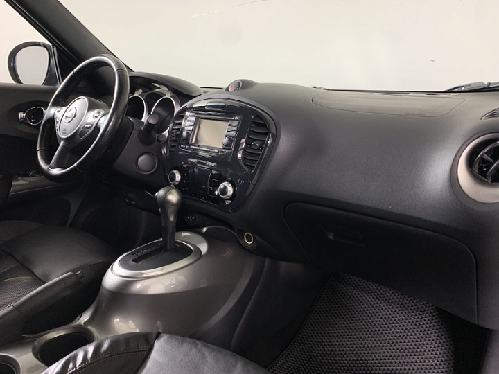 Nissan Juke 1.6, 2012 года, Вариатор, ТЕМНО-СИНИЙ