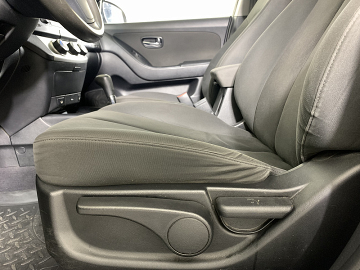 Hyundai Elantra 1.6, 2010 года, Автоматическая, Желтый