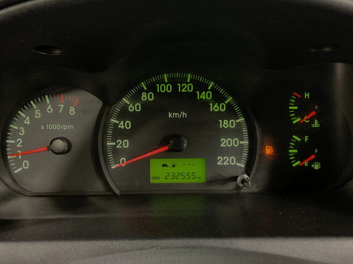 KIA Cerato 1.6, 2005 года, Механика, СЕРЫЙ