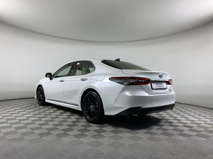TOYOTA Camry 3.5, 2022 года, Автоматическая, БЕЛЫЙ
