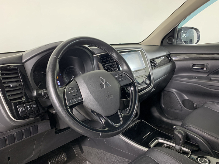MITSUBISHI Outlander 2, 2018 года, Вариатор, БЕЛЫЙ