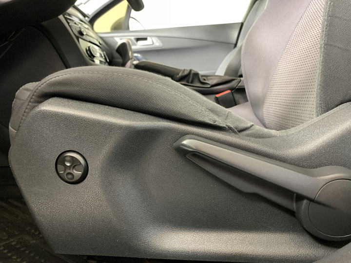 PEUGEOT 508 1.6, 2012 года, Автоматическая, БЕЛЫЙ