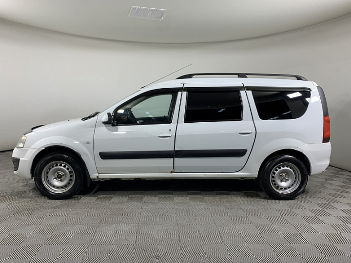 Lada Largus 1.6, 2014 года, Механика, БЕЛЫЙ