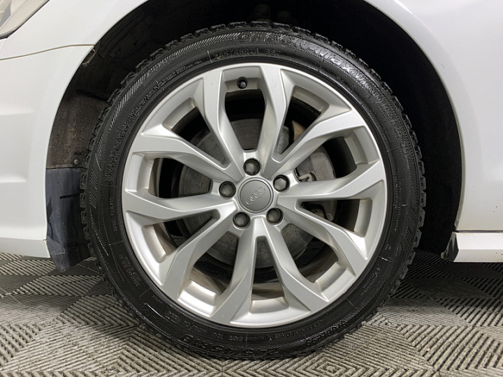 AUDI A6 1.8, 2015 года, Робот, БЕЛЫЙ