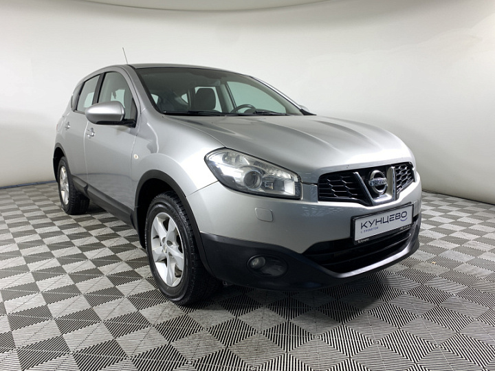 NISSAN Qashqai 1.6, 2013 года, Вариатор, Серебристый