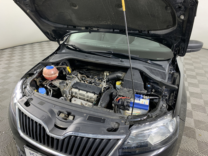 SKODA Rapid 1.2, 2014 года, Механика, ЧЕРНЫЙ