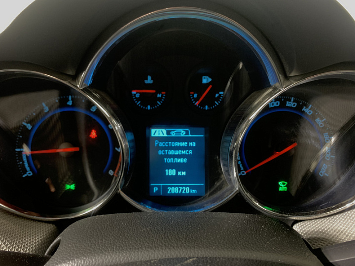 Chevrolet Cruze 1.8, 2013 года, Автоматическая, Белый