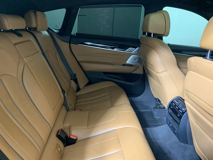 BMW 6 серии 3, 2017 года, Автоматическая, СЕРЫЙ