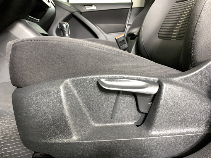 VOLKSWAGEN Tiguan 2, 2011 года, Автоматическая, БЕЛЫЙ