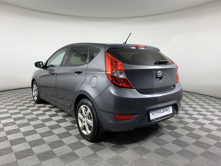 HYUNDAI Solaris 1.4, 2013 года, Автоматическая, Черно-Серый