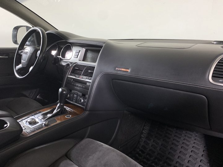 Audi Q7 3, 2009 года, Автоматическая, Светло серый