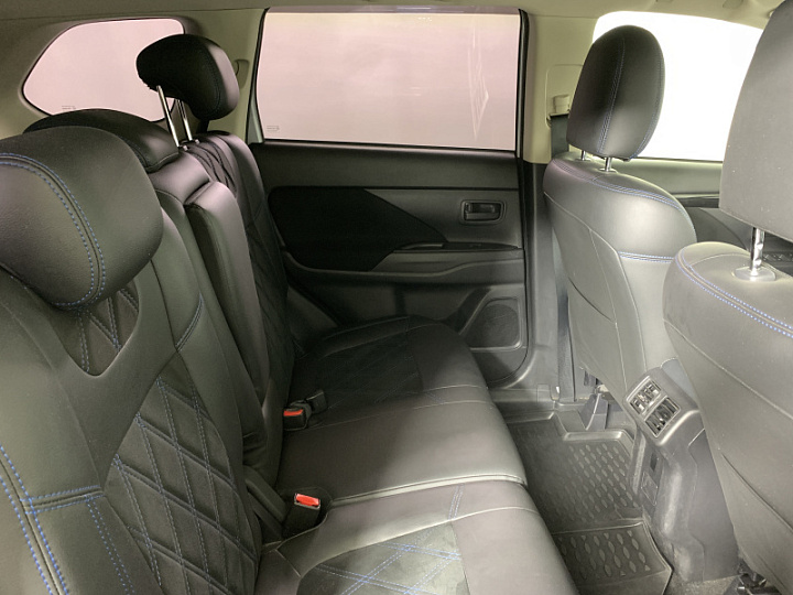 MITSUBISHI Outlander 2, 2019 года, Вариатор, Серебристый