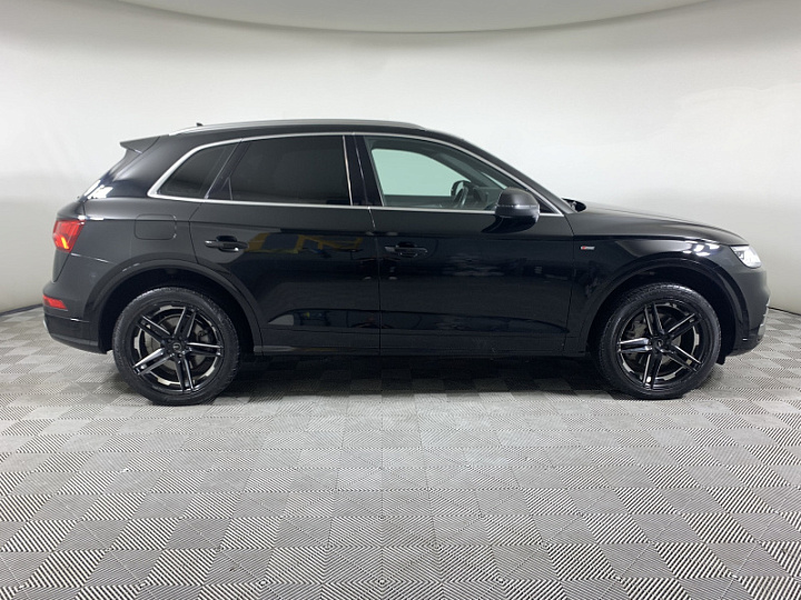 Audi Q5 2, 2019 года, Робот, Черный