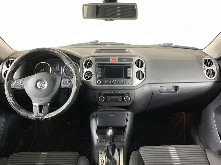 VOLKSWAGEN Tiguan 2, 2011 года, Автоматическая, Серебристо-желтый