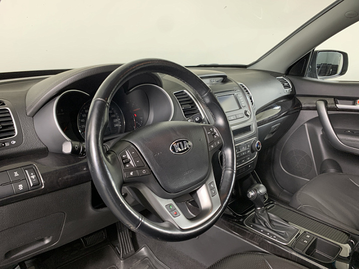 KIA Sorento 2.4, 2017 года, Автоматическая, КОРИЧНЕВЫЙ