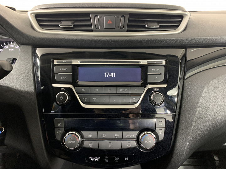 NISSAN Qashqai 1.2, 2014 года, Механика, ЧЕРНЫЙ