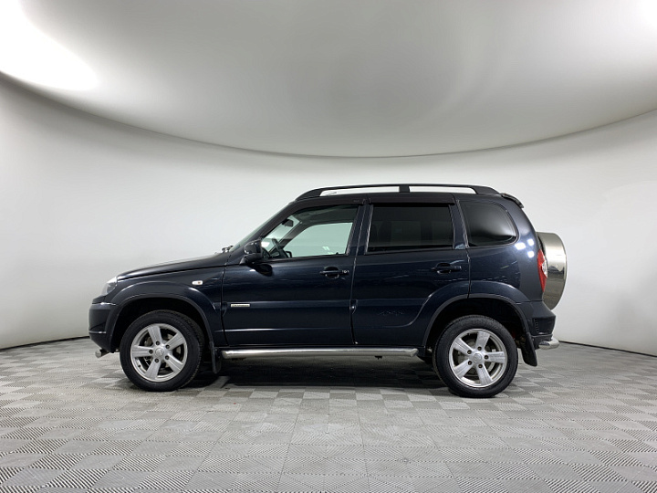 CHEVROLET Niva 1.7, 2017 года, Механика, Черно-синий